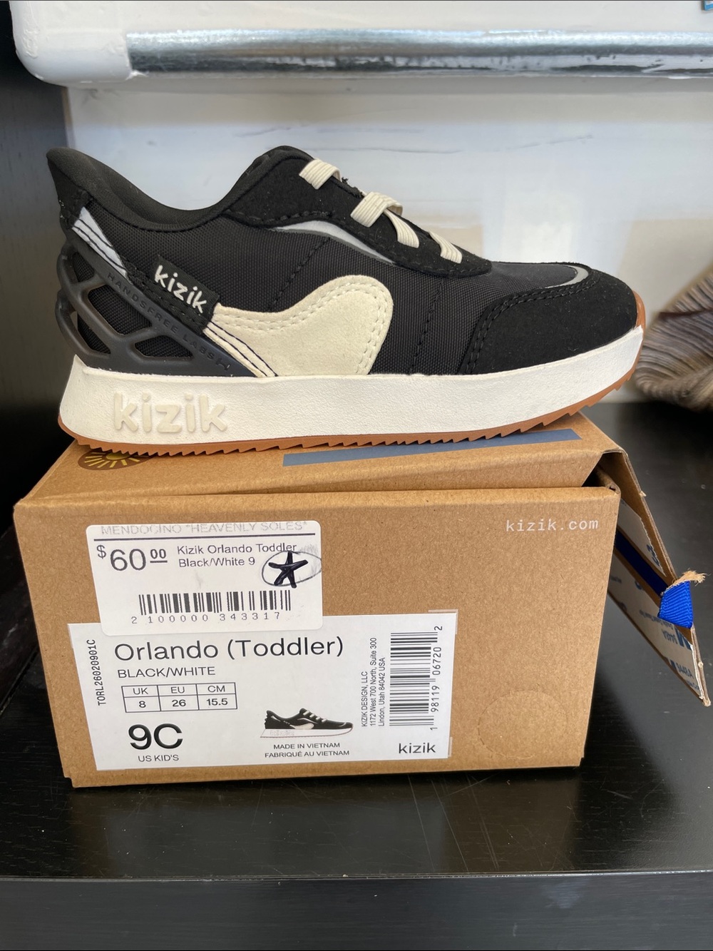 New Toddler Kizik shoes